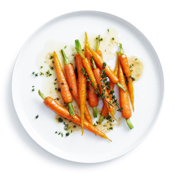 Sweet and tender – these dutch carrots with honey & thyme are a divine side dish with any roast dinner. Enjoy year round from Hydro Produce.