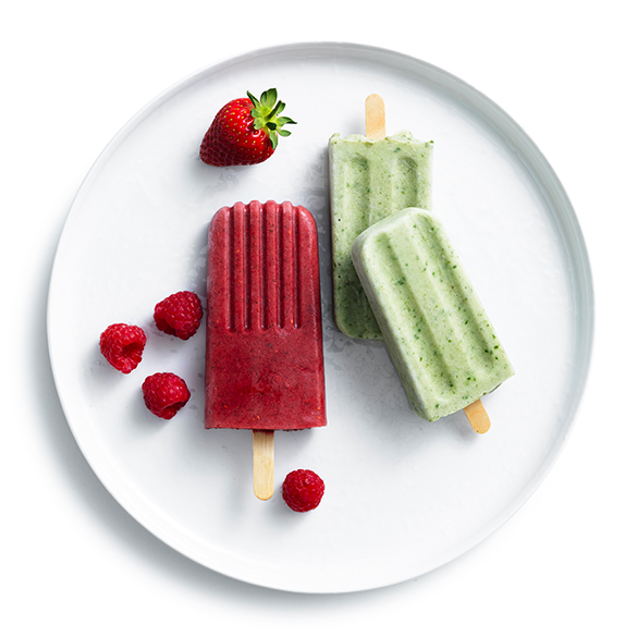 Frozen Kale and Fruit Pops - A refreshingly, simple and easy snack to cool you down on the warmer days.